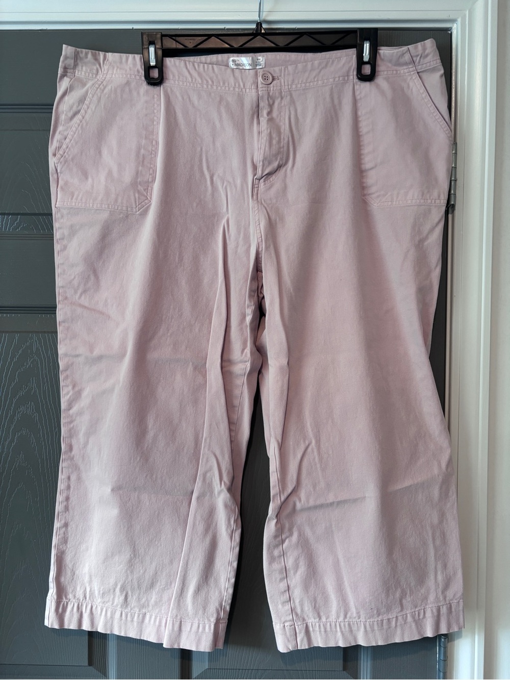 Pinstripe Wide Leg Crop Pants